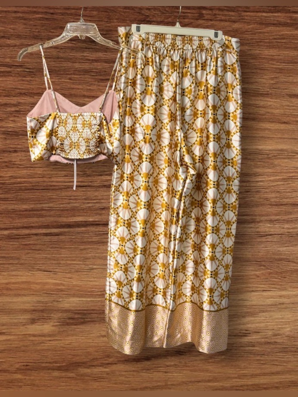 NWT House of Harlow Art Deco Print Cropped Top & Wide Leg Palazzo Pants Satin - Picture 3 of 13